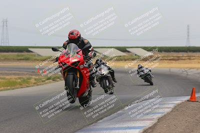 media/Jul-23-2023-TrackDaz (Sun) [[5bdcf0335d]]/Group A/Wheelie Bump (2pm)/